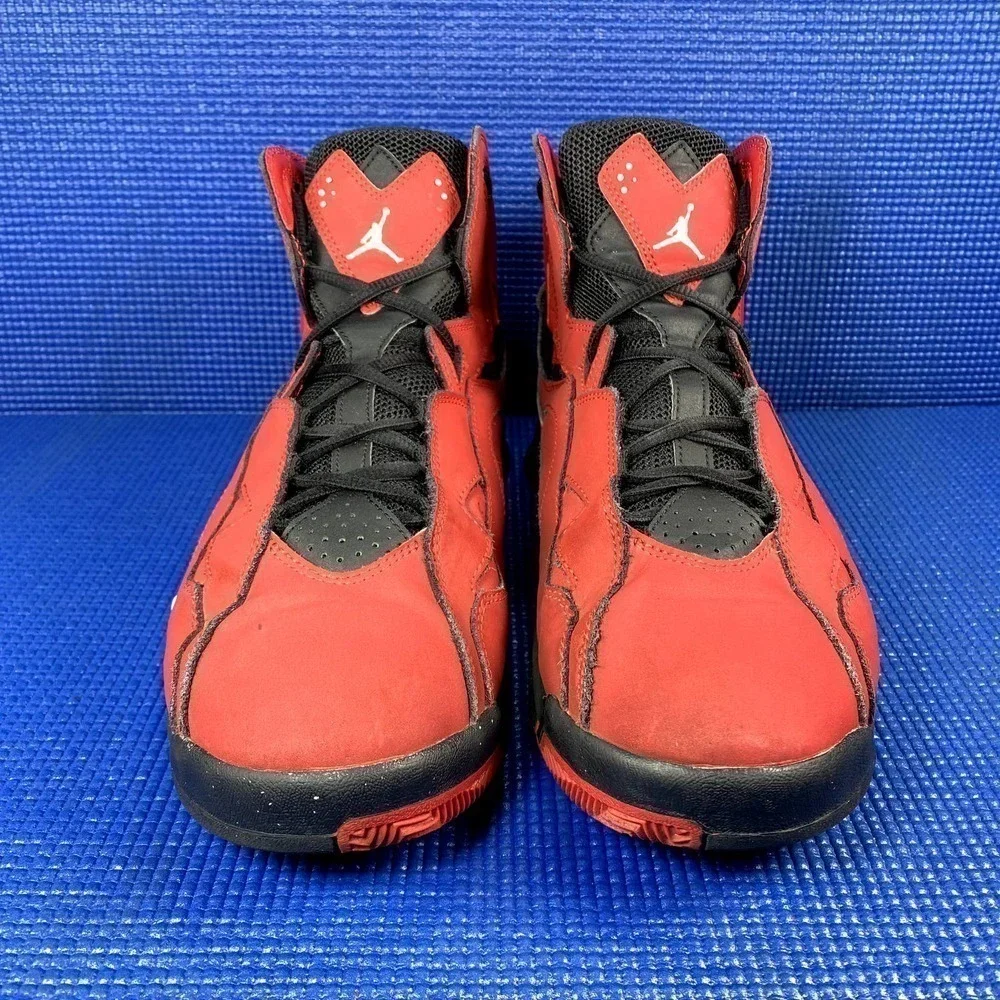 AIR JORDAN 7 TRUE FLIGHT Men`s Size 10.5 Red Black Basketball Shoes 342964-610